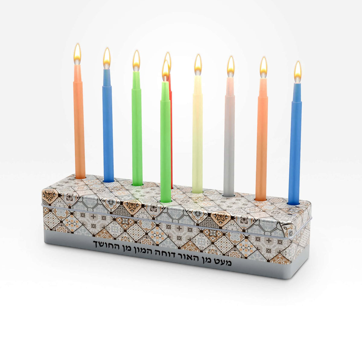 מארז מעוצב חנוכיה עם נרות HODAYA