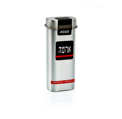 מסטיקים בקופסה מתכתית